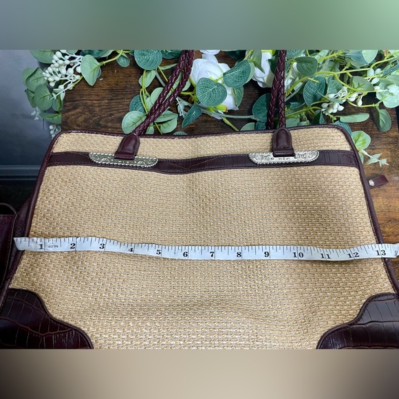 Bueno Womens Woven Shoulder Bag Studs on Bottom Braided Handles Storage Pockets - Picture 14 of 16